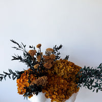 ALICE PRESERVED FLOWER ARRANGEMENT IN CONCH BOWL