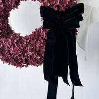 PRESERVED HYDRANGEA CHRISTMAS WREATH WITH BLACK VELVET TRIPLE BOW