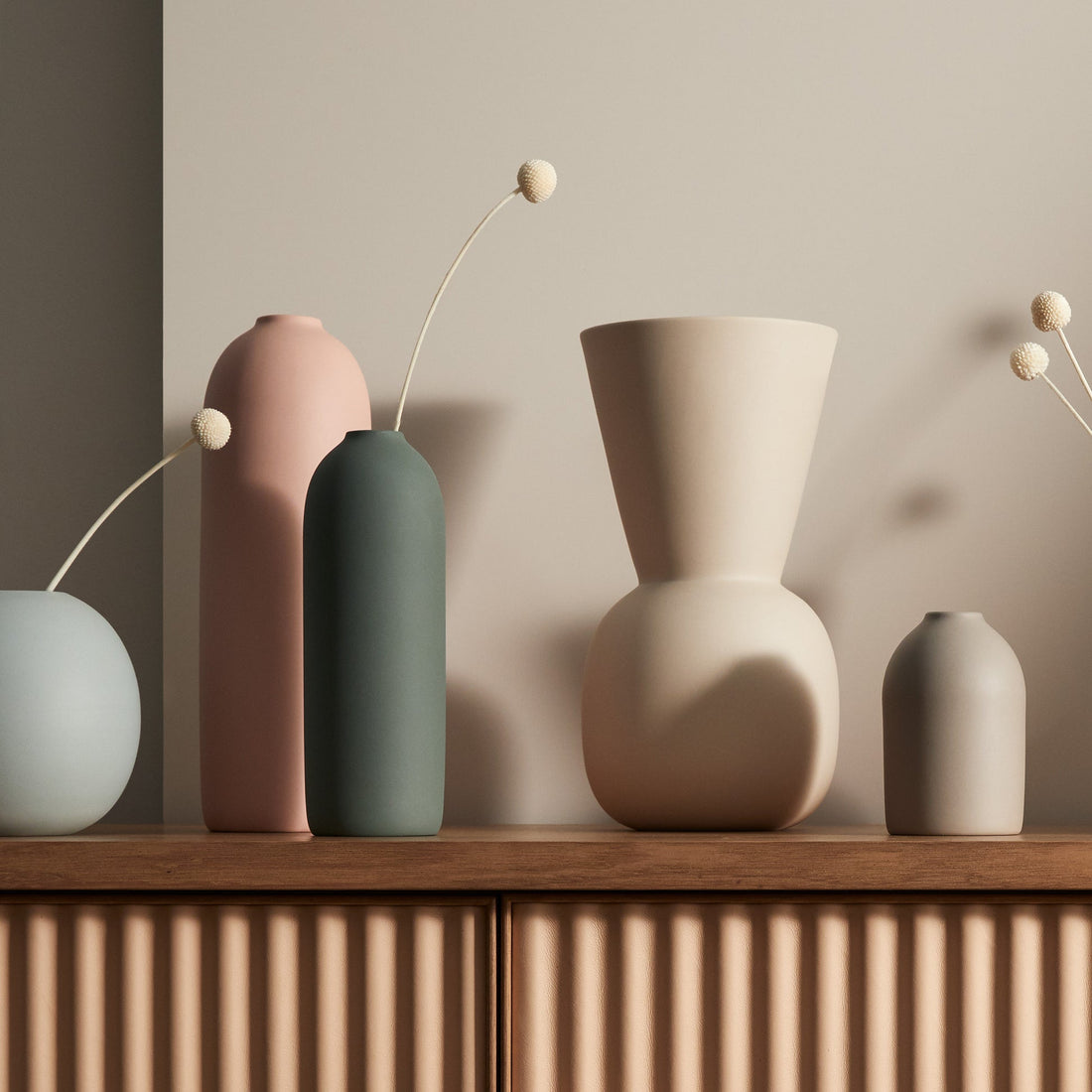 BELL VASE CHALK (XL)