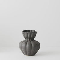BASMA VASE - BLACK