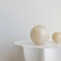 CoTHEORY | ORBIT TABLE SCULPTURE - WHITE ONYX