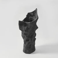 CORALLIA VASE EBONY