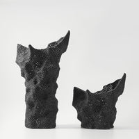 CORALLIA VASE EBONY