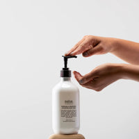 SALUS Tuberose & Grapefruit Hydrating Hand Wash (500ml)