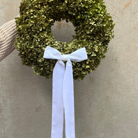 PRESERVED HYDRANGEA CHRISTMAS WREATH WITH WHITE VELVET BOW