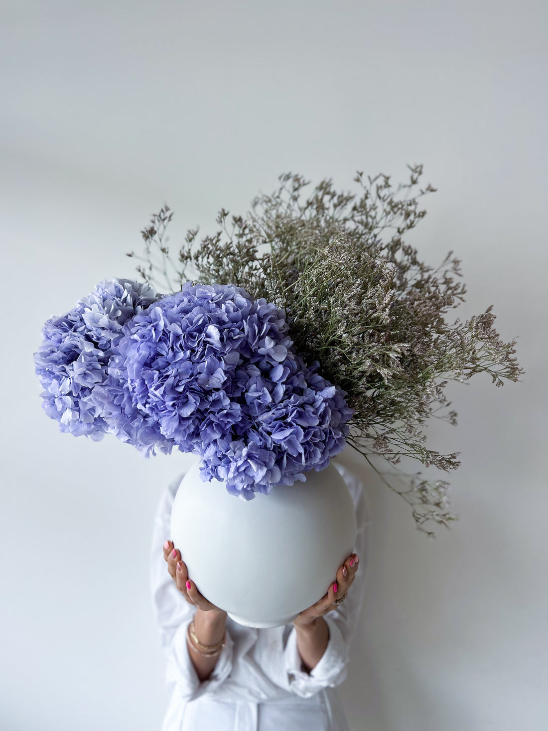 MAYA DRIED AND PRESERVED FLOWER ARRANGEMENT IN WHITE NAKANO VASE