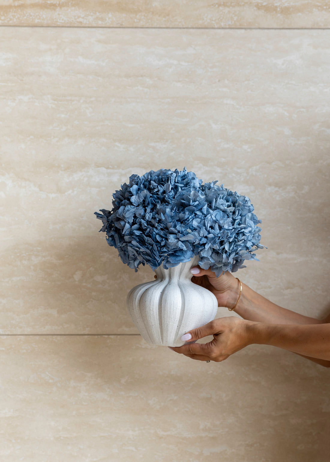 AURELIA PRESERVED GREY-BLUE HYDRANGEA IN WHITE VASE
