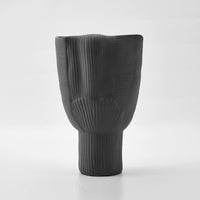 UMI VASE EBONY