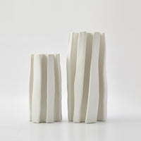 - BOX PLEAT VASE -