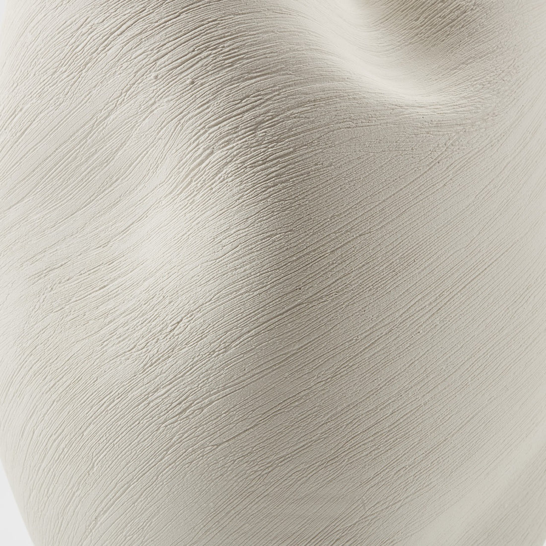 MORPH VASE IVORY- PRE ORDER LATE SEPTEMBER