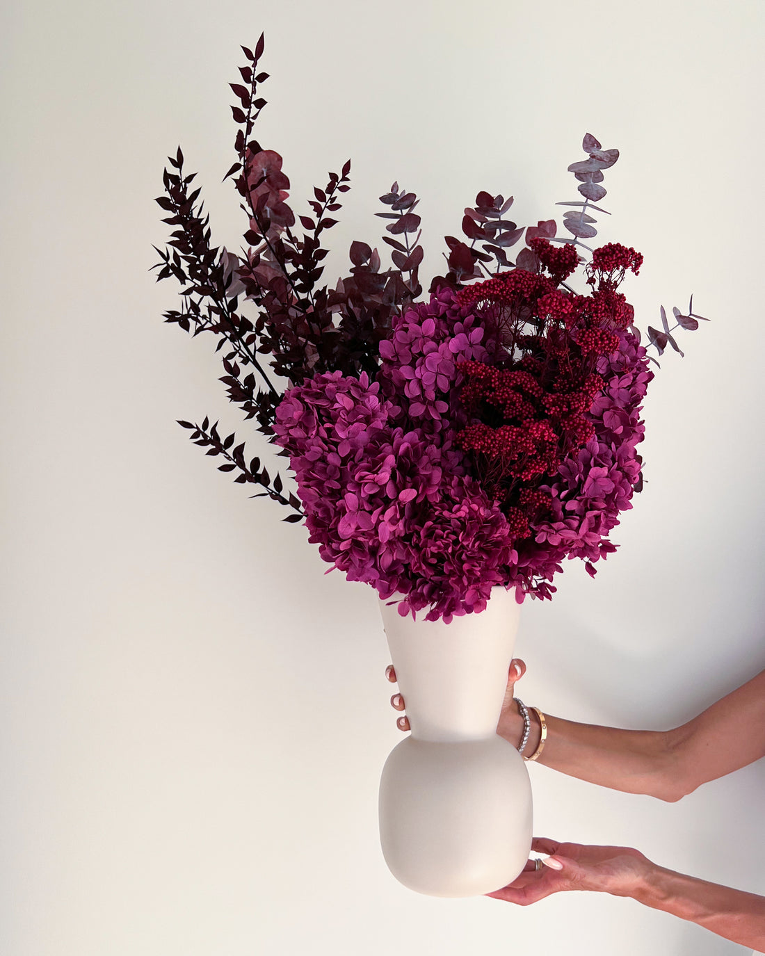 BIG LOVE IN VASE