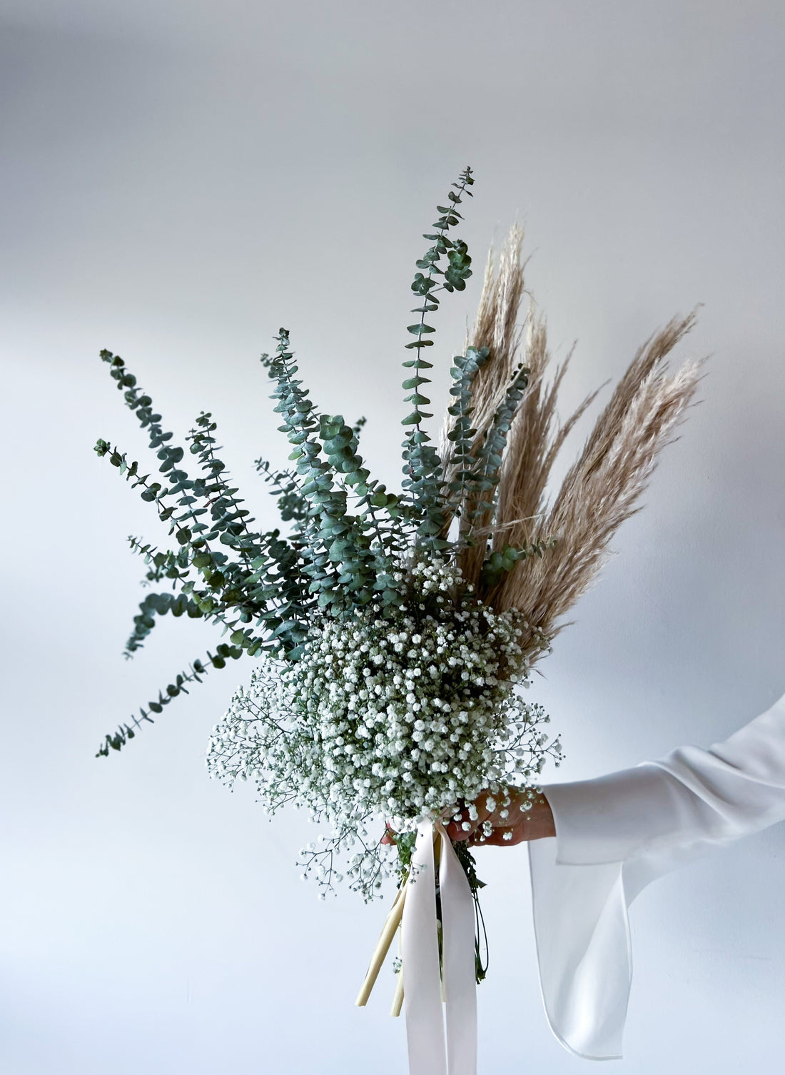 WHITEHAVEN BOUQUET, DRIED FLOWER ARRANGEMENT