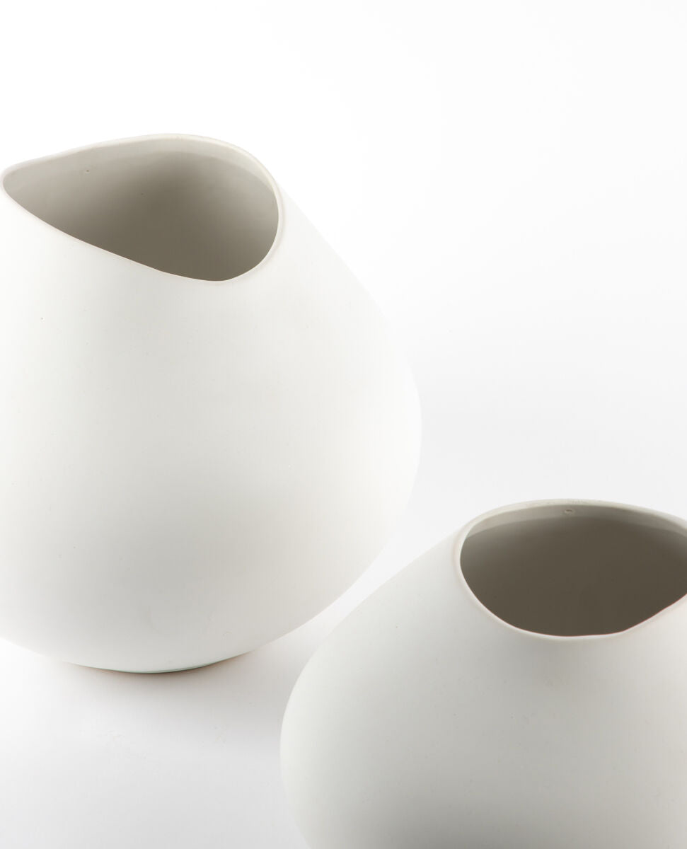 LOTUS VASE