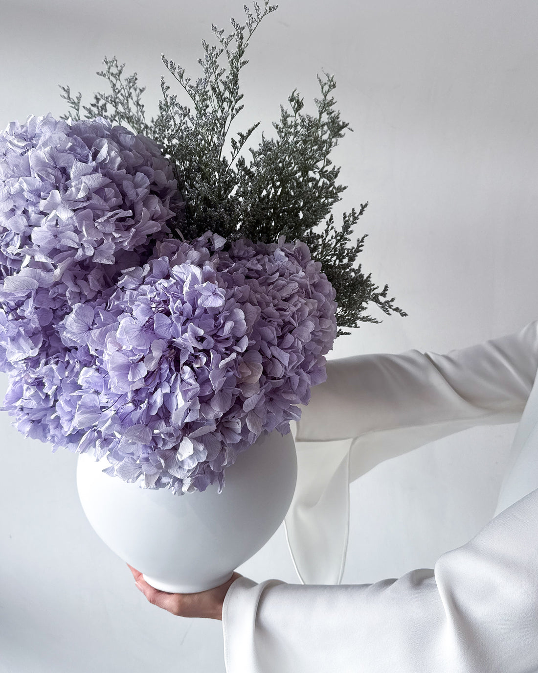 MAYA DRIED AND PRESERVED FLOWER ARRANGEMENT