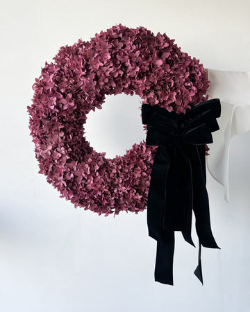 PRESERVED HYDRANGEA CHRISTMAS WREATH WITH BLACK VELVET TRIPLE BOW