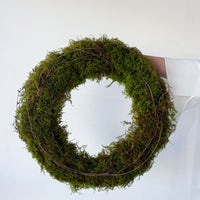 PRESERVED GREEN MOSS CHRISTMAS WREATH