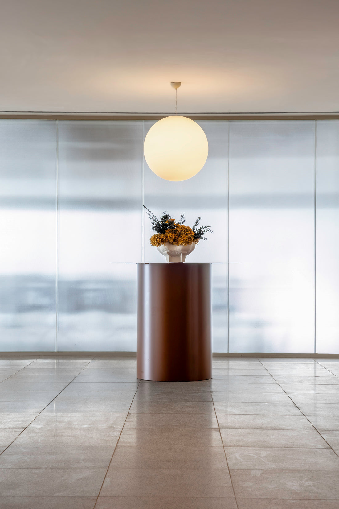 ALICE PRESERVED FLOWER ARRANGEMENT IN CONCH BOWL