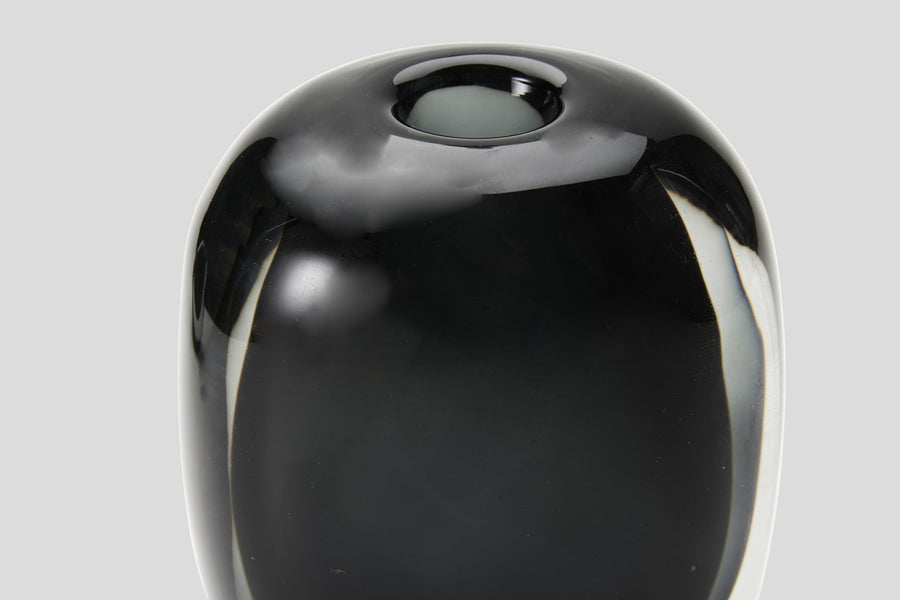 BEAN VASE SMOKE