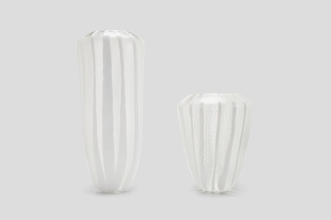 BENGAL STRIPE VASE CANDY CANE