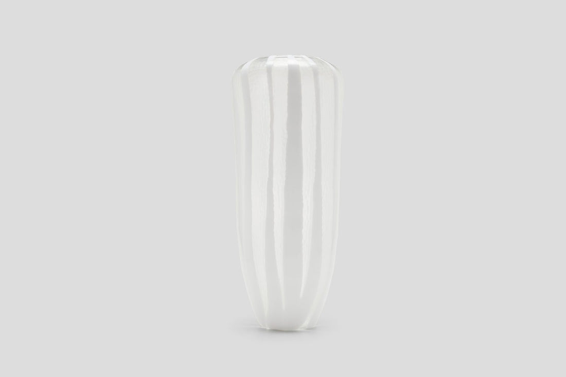 BENGAL STRIPE VASE CANDY CANE