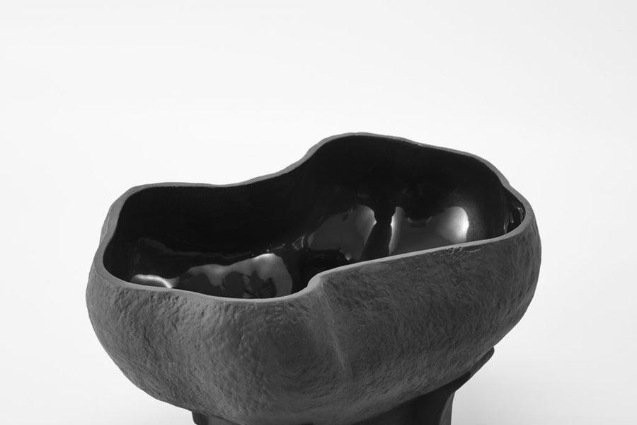 CONCH BOWL EBONY