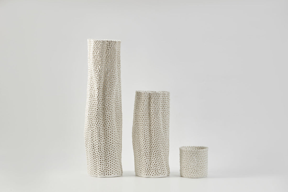 CORALITE VASE IVORY