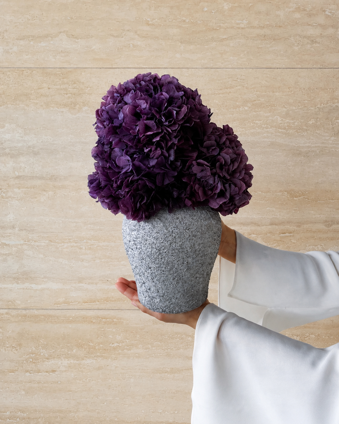 LUNA PRESERVED HYDRANGEA ARRANGEMENT IN HERAMA POT | VIOLET