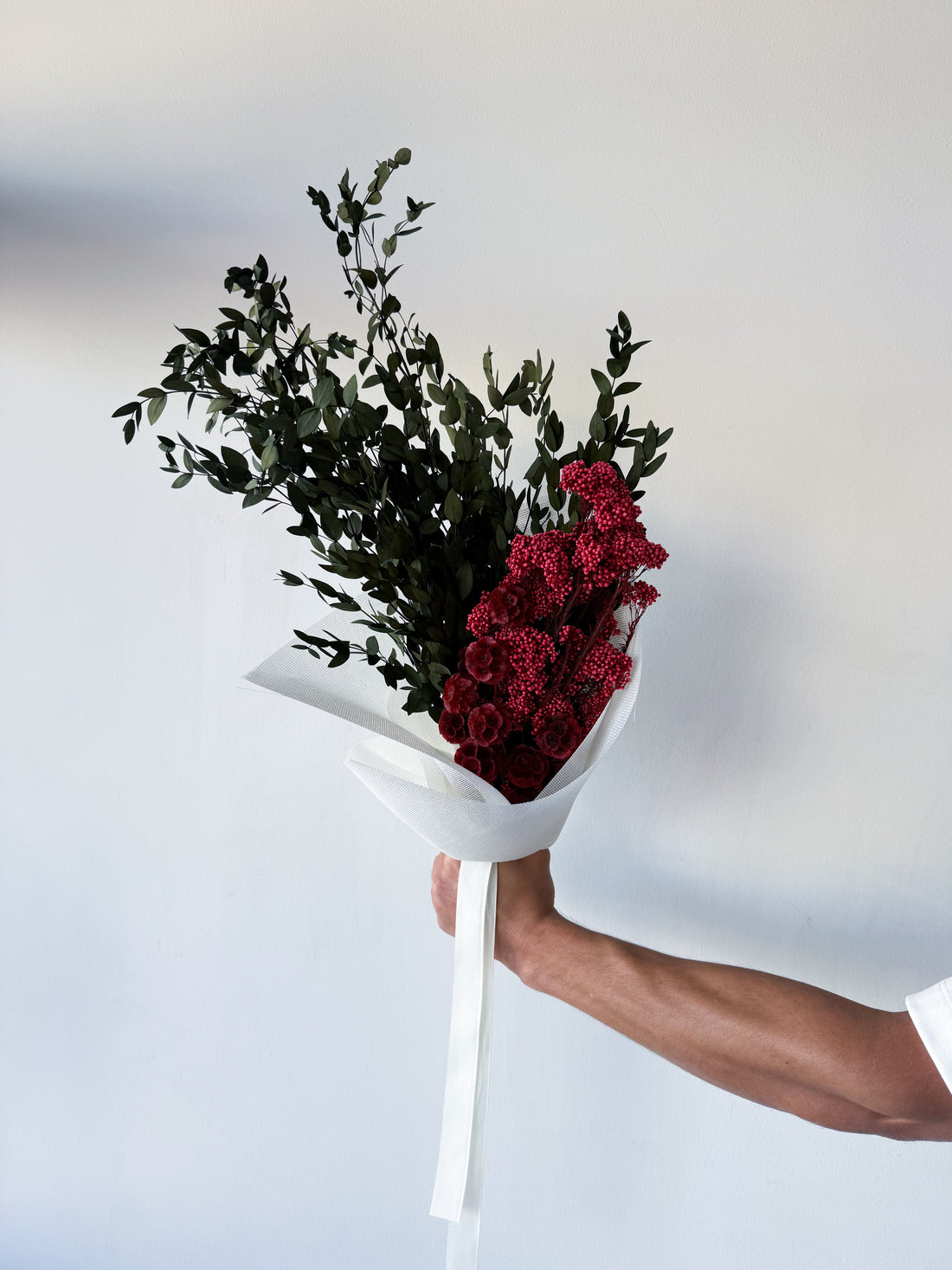 OLIVE PRESERVED FLOWER BOUQUET