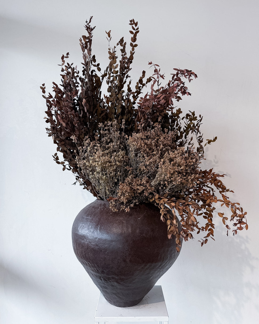 ZABEL PRESERVED FLOWER ARRANGEMENT IN LARGE PIRAN VESSEL