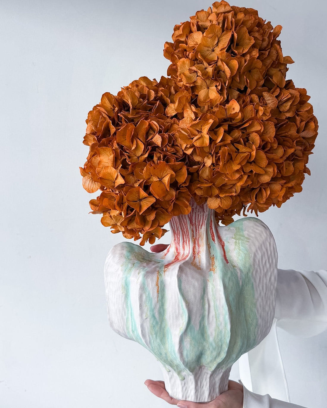 ALODIA preserved orange hydrangea arrangement in Noto vessel