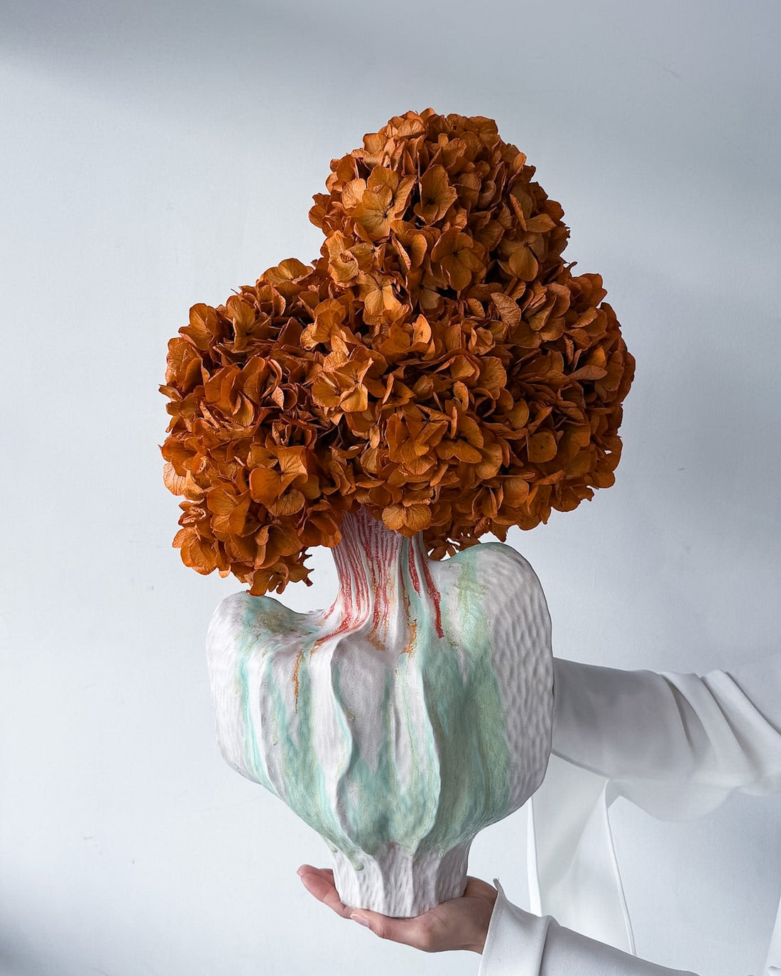 ALODIA preserved orange hydrangea arrangement in Noto vessel