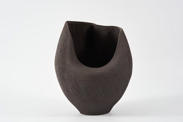 NEBULA DEEP VASE CHOCOLATE
