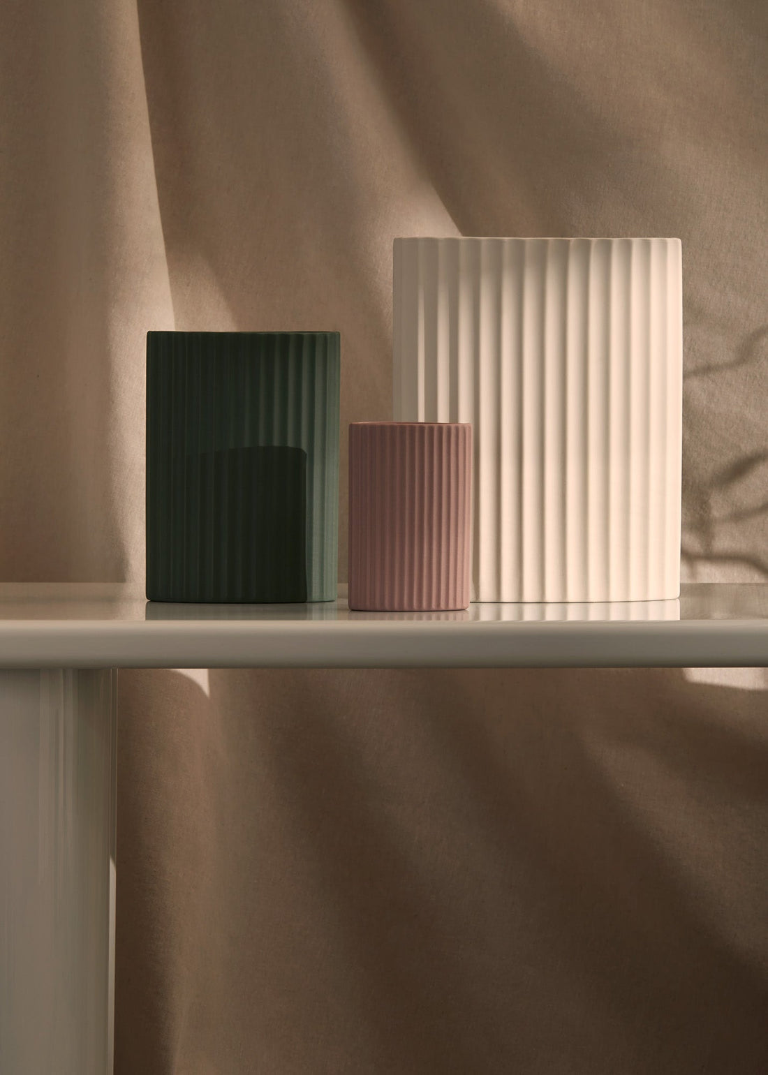 RIPPLE VASE SNOW (L)