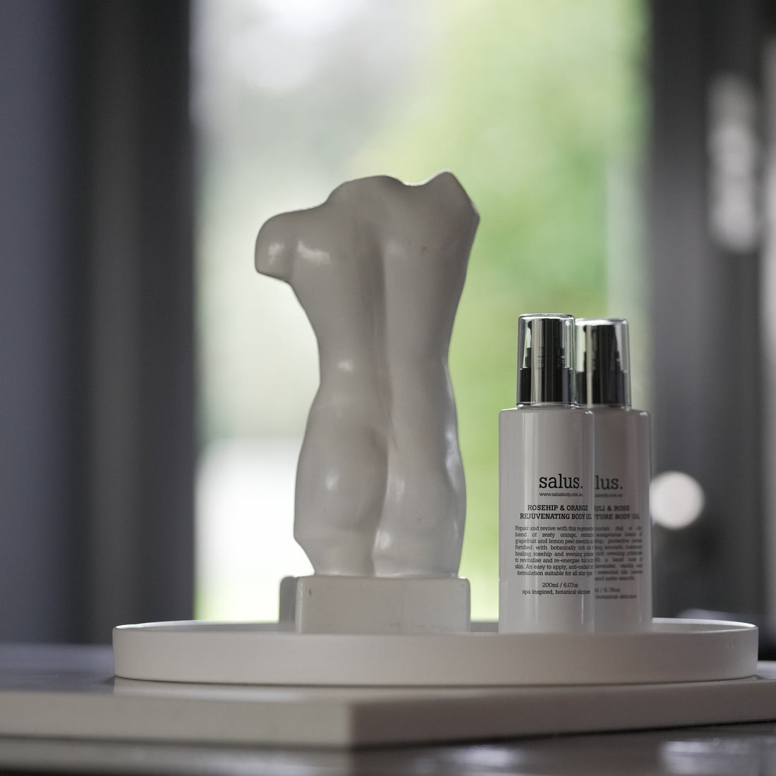 SALUS Rosehip & Orange Body Oil on skin