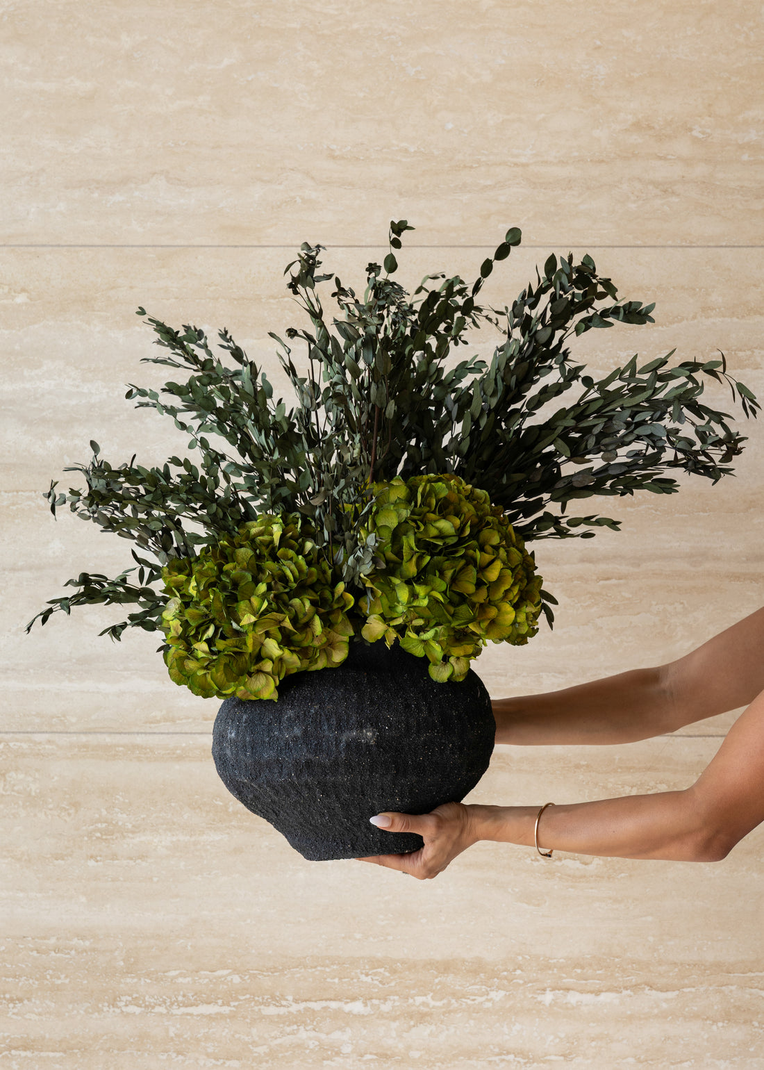VICTORIA PRESERVED FLOWER ARRANGEMENT IN LEXI POT