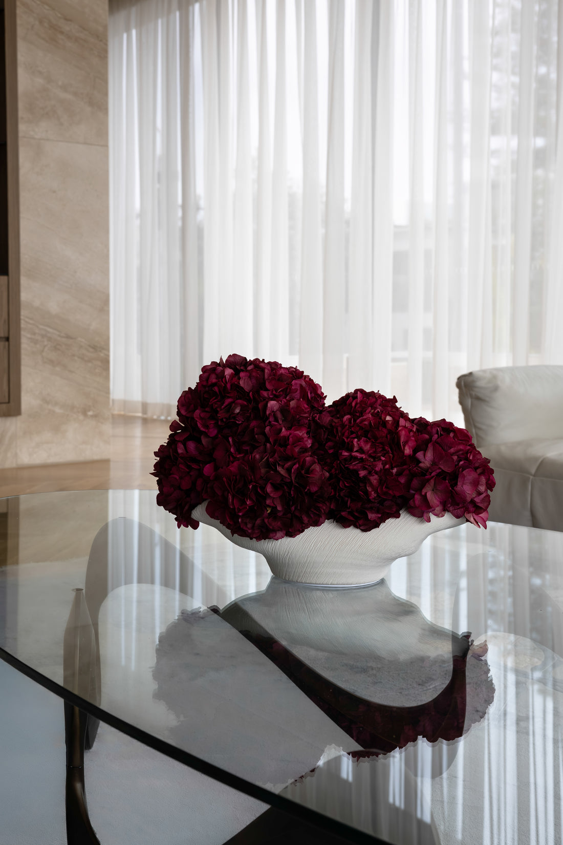 CHARLOTTE BURGUNDY PRESERVED HYDRANGEAS IN COSSE BOWL