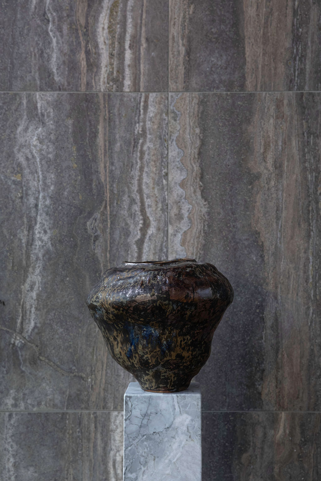 Asilah handmade collectible vase by The Palmier, alternate view