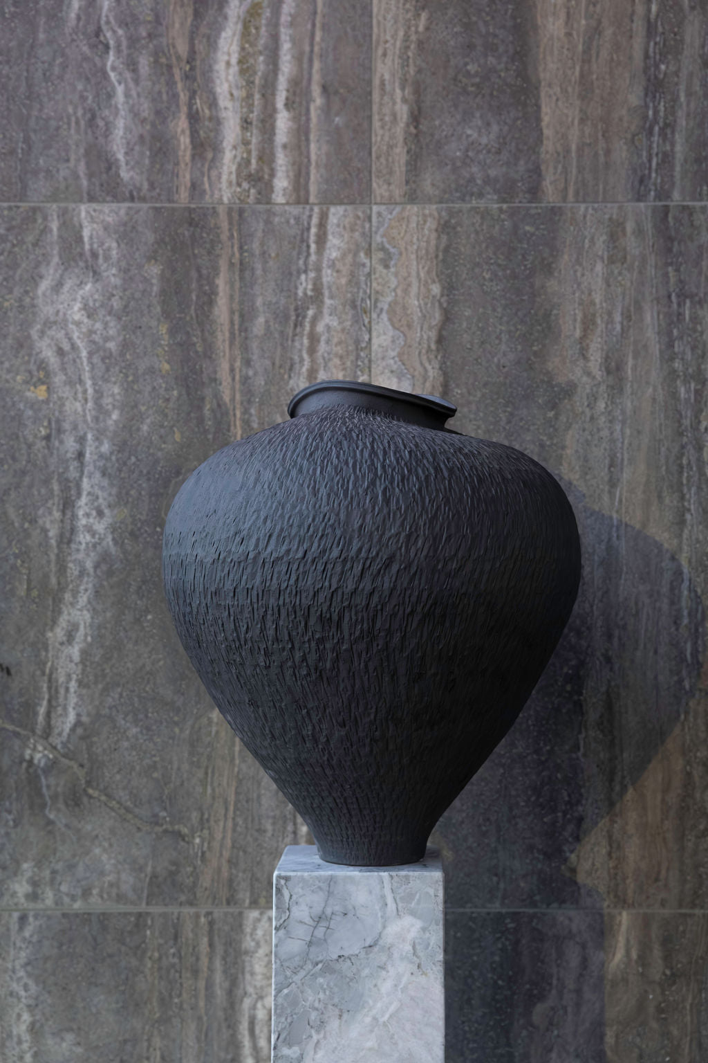 Siwa handmade collectible vase by The Palmier