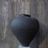 Siwa handmade collectible vase by The Palmier