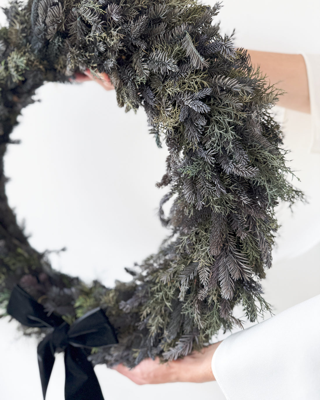 PRESERVED HYDRANGEA CHRISTMAS WREATH with BLACK VELVET BOW