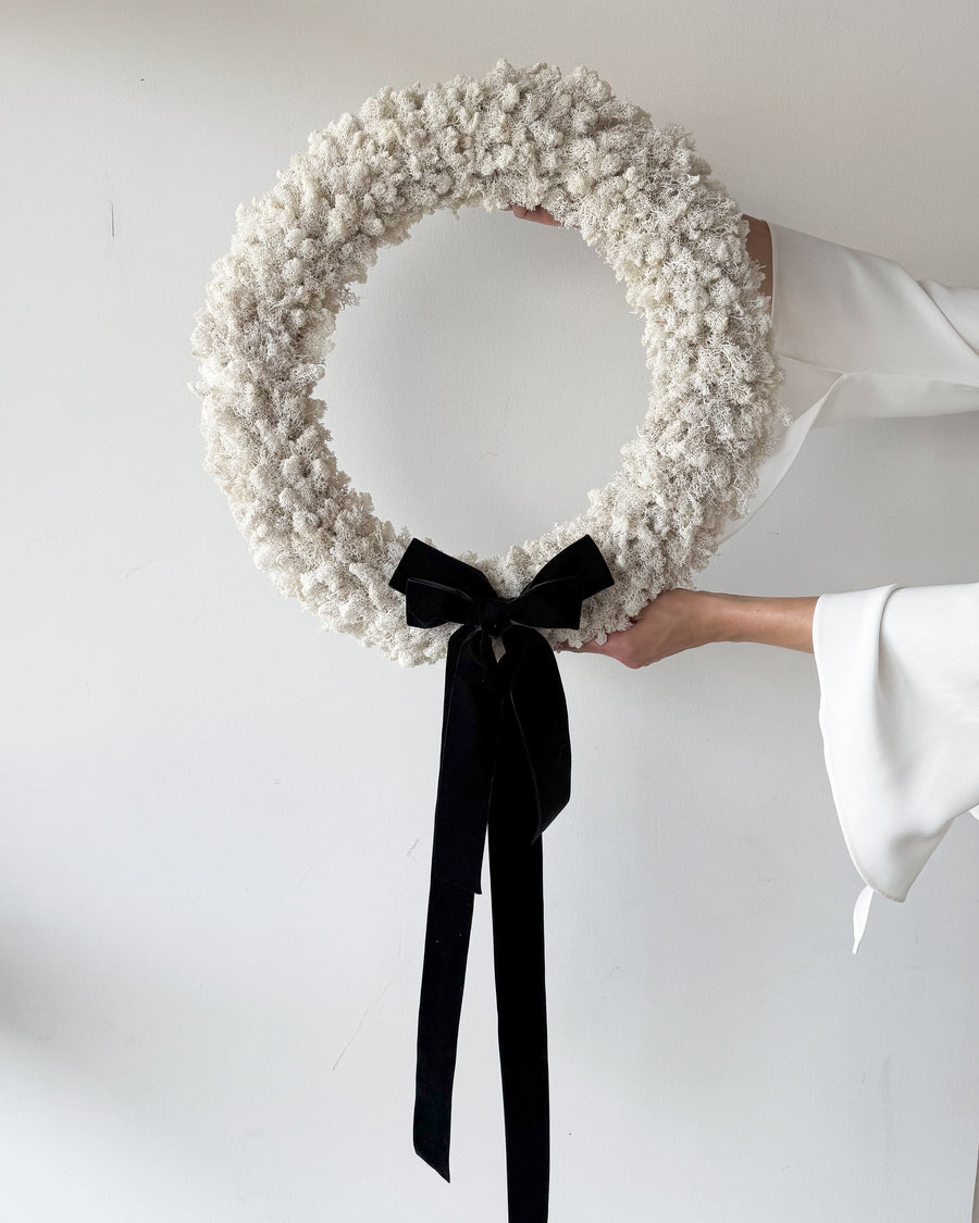 PRESERVED MOSS CHRISTMAS WREATH WITH DOUBLE BLACK VELVET BOW