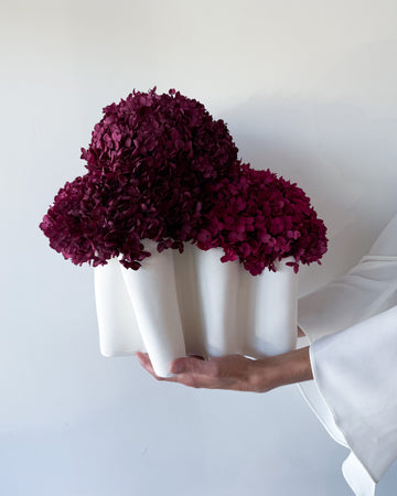 ABI PRESERVED FLOWER ARRANGEMENT IN JAIVYN VASE | BURGUNDY