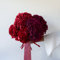 GRAND AMOUR PRESERVED HYDRANGEA BOUQUET