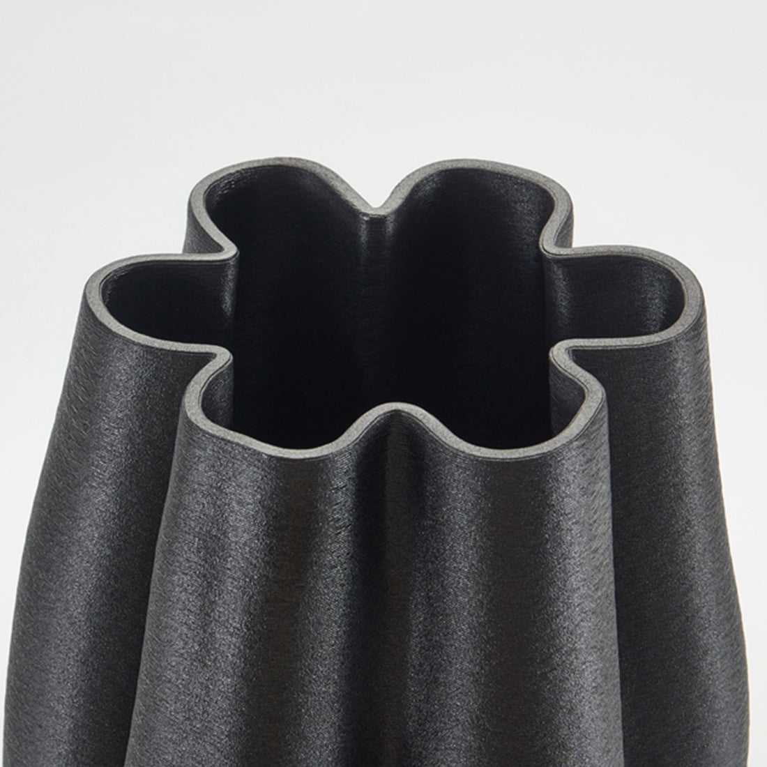 LA MER VASE - EBONY